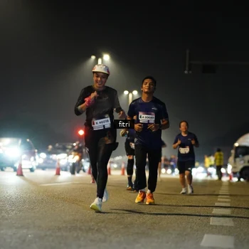 Runner Photo 7396836