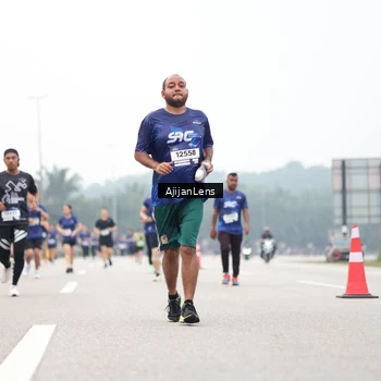 Runner Photo 7396841