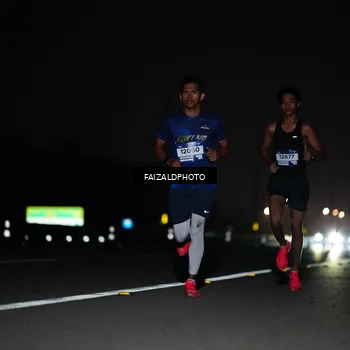 Runner Photo 7396849