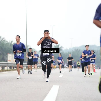 Runner Photo 7396882