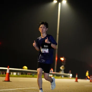 Runner Photo 7396926