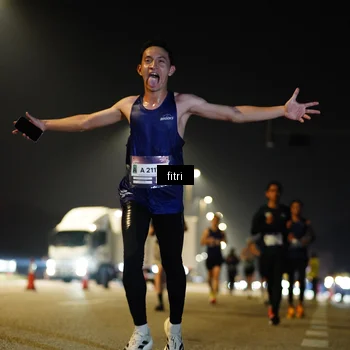 Runner Photo 7396935