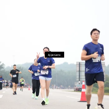 Runner Photo 7396945