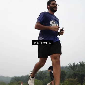 Runner Photo 7396952