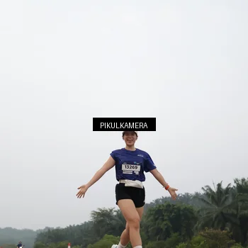Runner Photo 7396959