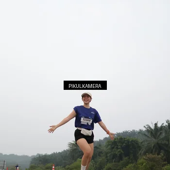Runner Photo 7396972