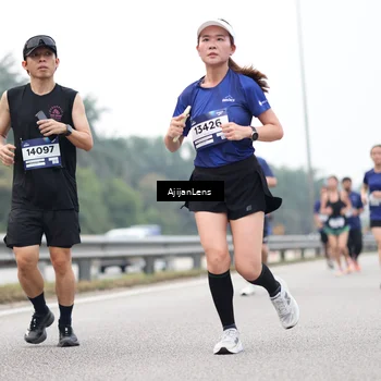 Runner Photo 7396990