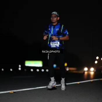 Runner Photo 7397002