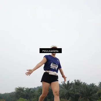 Runner Photo 7397012