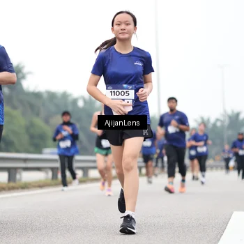 Runner Photo 7397022