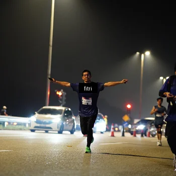 Runner Photo 7397024