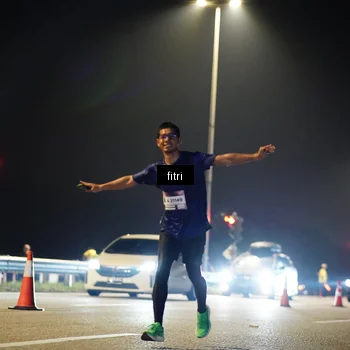 Runner Photo 7397035