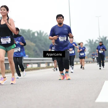 Runner Photo 7397049