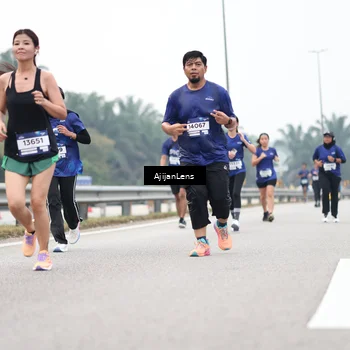 Runner Photo 7397062