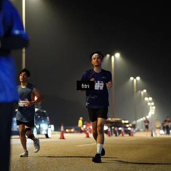 Runner Photo 7397064
