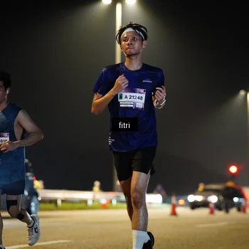 Runner Photo 7397074