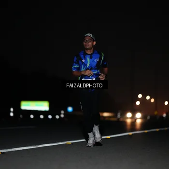 Runner Photo 7397082