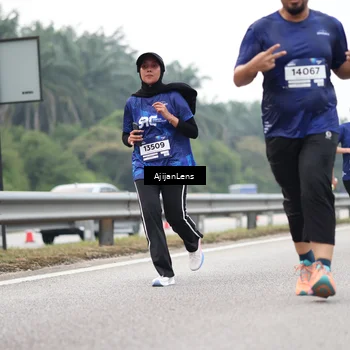 Runner Photo 7397101