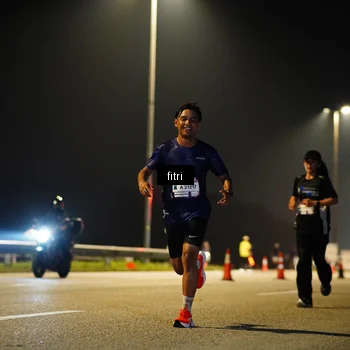 Runner Photo 7397120