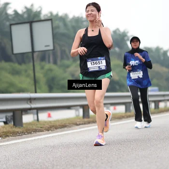 Runner Photo 7397125