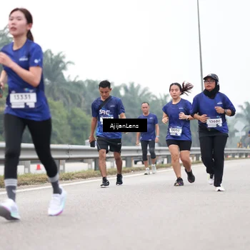 Runner Photo 7397142