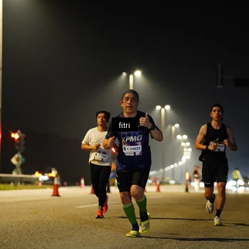 Runner Photo 7397267