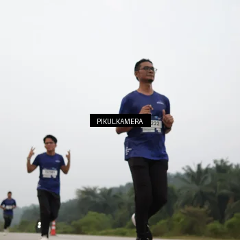 Runner Photo 7397293