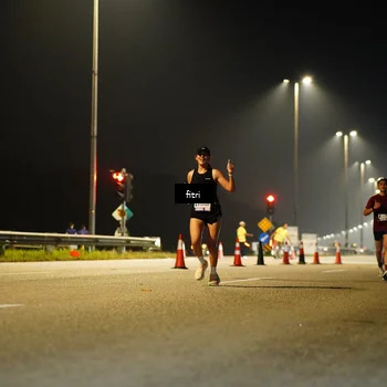 Runner Photo 7397317