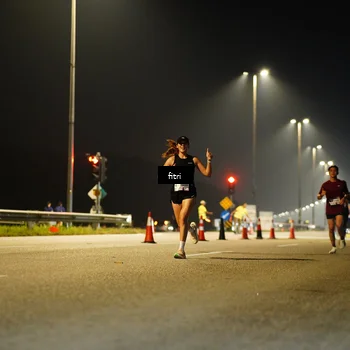 Runner Photo 7397318