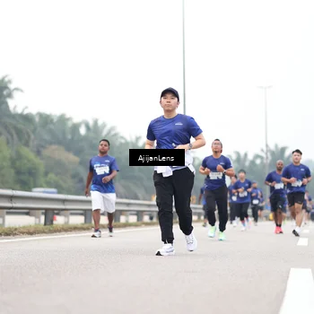Runner Photo 7397343