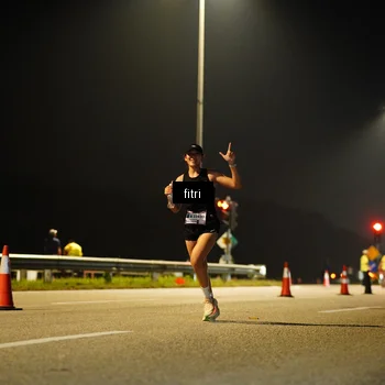 Runner Photo 7397354