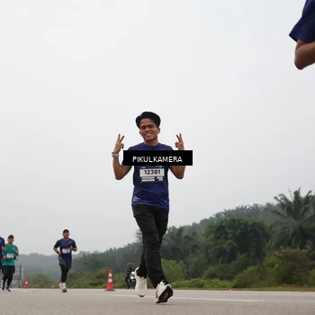 Runner Photo 7397373