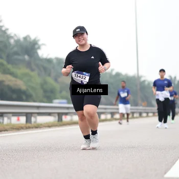 Runner Photo 7397393