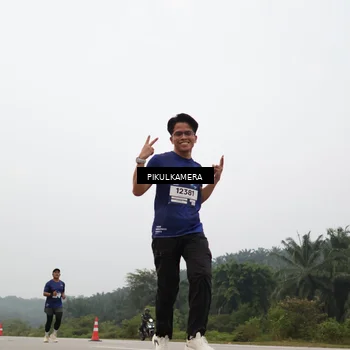 Runner Photo 7397408