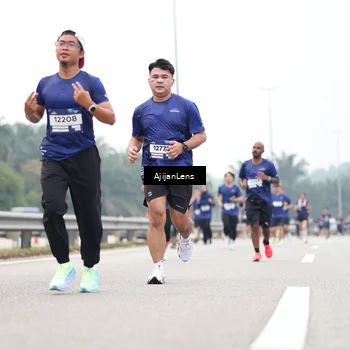 Runner Photo 7397424