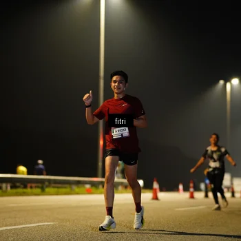 Runner Photo 7397428