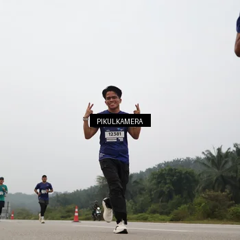 Runner Photo 7397429