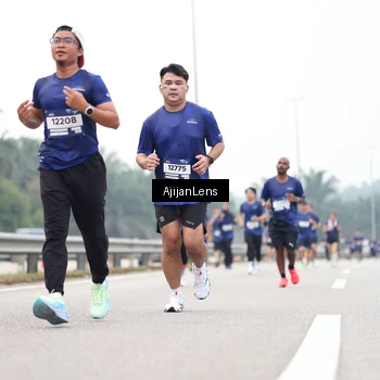 Runner Photo 7397435