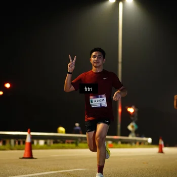 Runner Photo 7397449