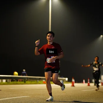 Runner Photo 7397450
