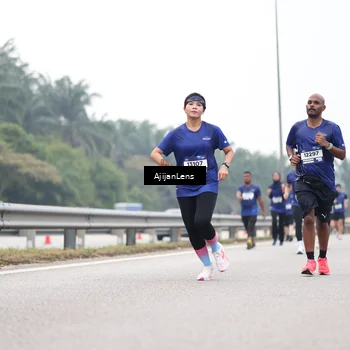 Runner Photo 7397453
