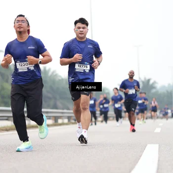 Runner Photo 7397469
