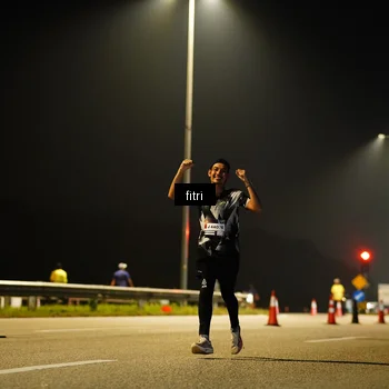 Runner Photo 7397493