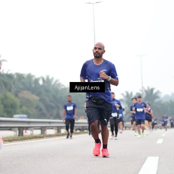 Runner Photo 7397536