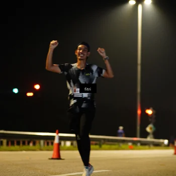 Runner Photo 7397543