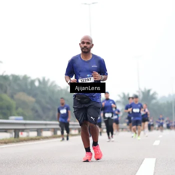 Runner Photo 7397549