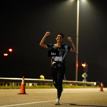 Runner Photo 7397560