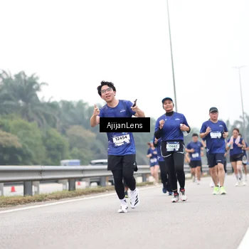 Runner Photo 7397593