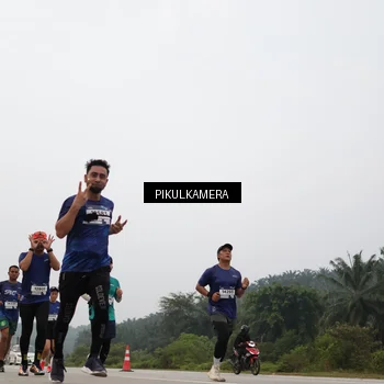 Runner Photo 7397597