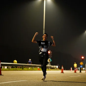 Runner Photo 7397604